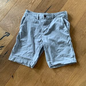 American eagle classic fit shorts